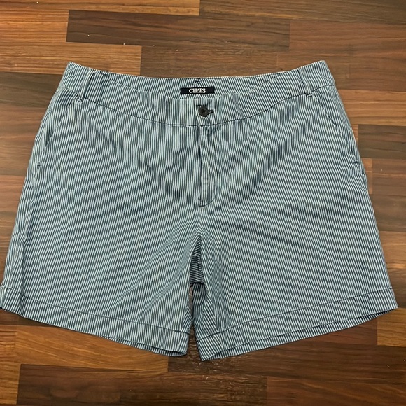 Women’s CHAPS Blue And White Stripped Shorts Size 16 - Picture 1 of 3